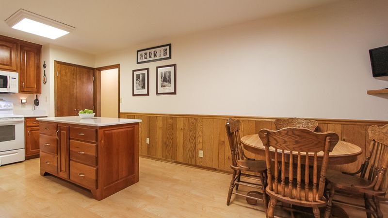 6845 Reddege Rd, Knoxville, TN 37918