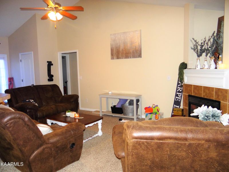 6849 Audrianna Ln, Knoxville, TN 37918