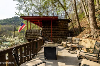 6851 Old Walland Hwy, Townsend, TN 37882