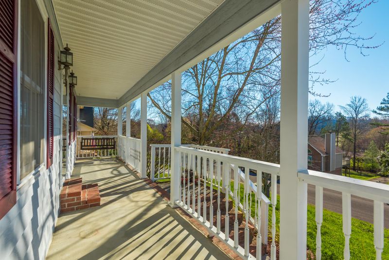 6855 Lindal Rd, Knoxville, TN 37931