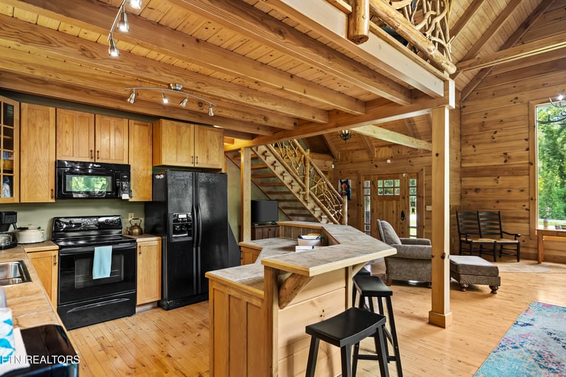 6860 E Lamar Alex Pkwy, Townsend, TN 37882
