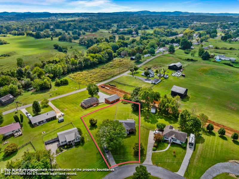 6864 Westgate Cir, Talbott, TN 37877