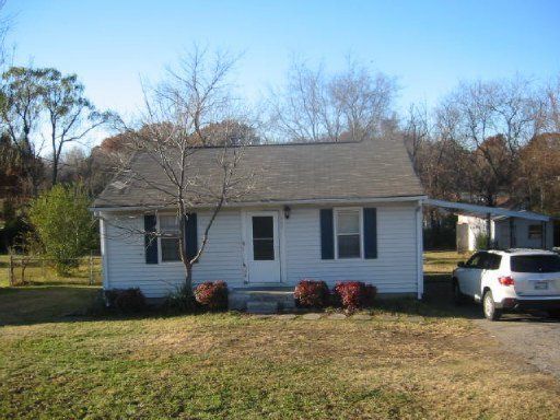 687 E Lincoln Rd, Alcoa, TN 37701