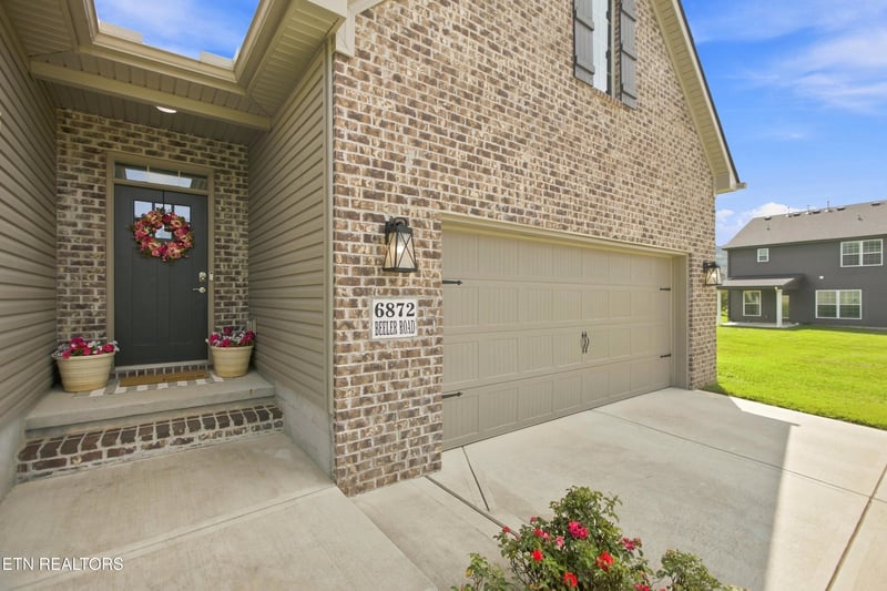 6872 Beeler Rd, Knoxville, TN 37918