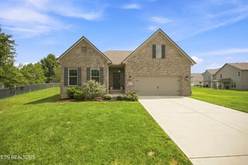 6872 Beeler Rd, Knoxville, TN 37918