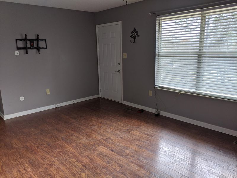 690 Snodderly Rd, Lenoir City, TN 37771