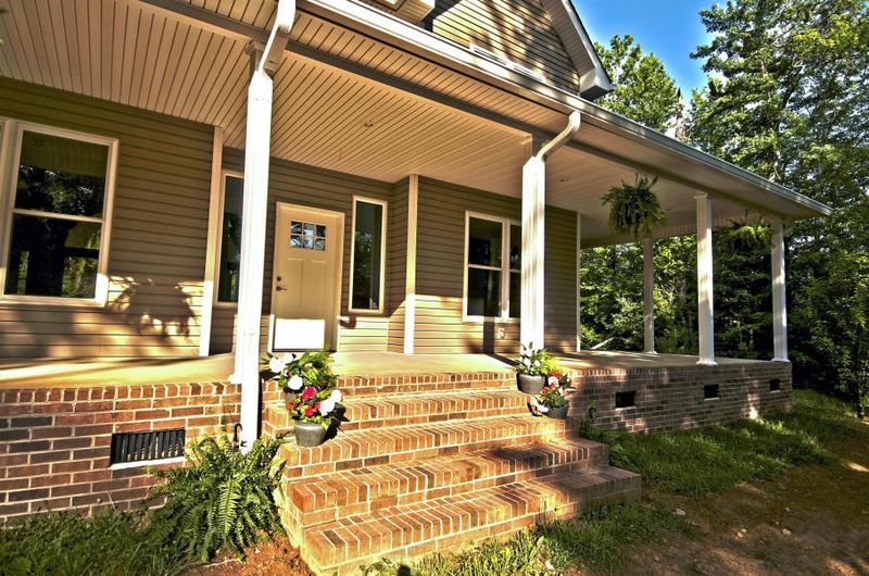 6901 Shady Valley Way, Corryton, TN 37721