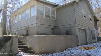 6902 S Peterson Rd, Tallassee, TN 37878