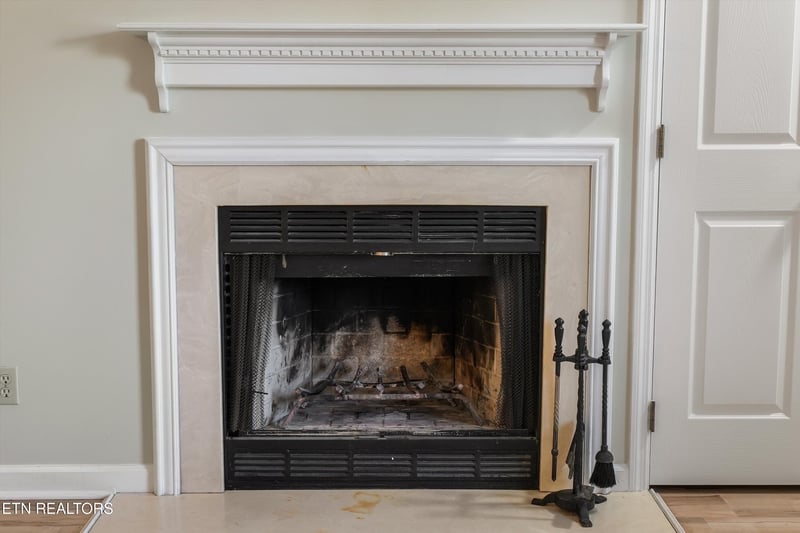 6904 Kings Crossing Way, Knoxville, TN 37918
