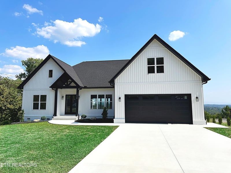 6908 Terry Dr, Knoxville, TN 37924