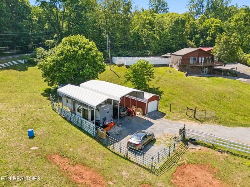 6911 Sevierville Pike, Knoxville, TN 37920