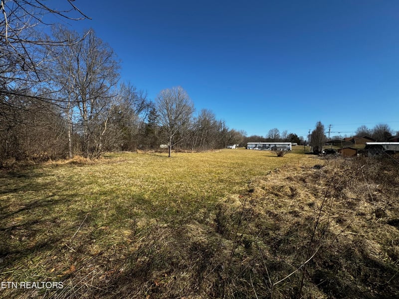 6913 Beeler Rd, Knoxville, TN 37918