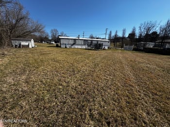 6913 Beeler Rd, Knoxville, TN 37918