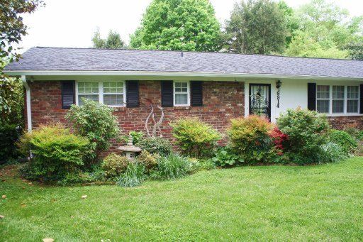 6914 Sheffield Dr, Knoxville, TN 37909