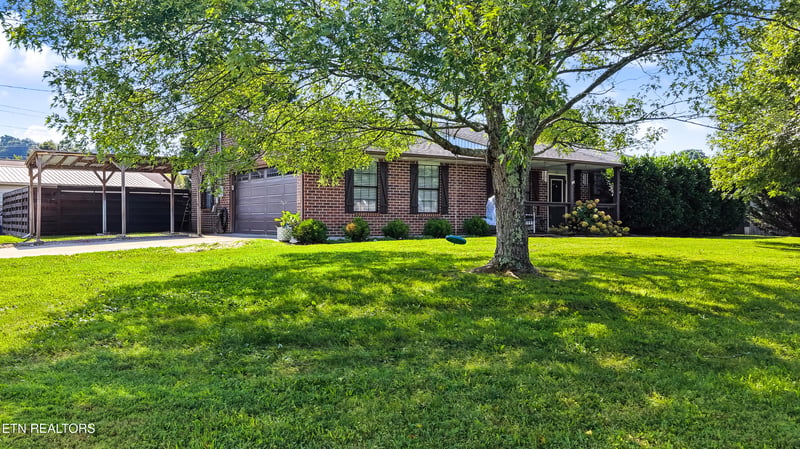 6918 Sicilia Ln, Corryton, TN 37721