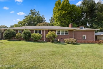 6919 Haverhill Dr, Knoxville, TN 37909