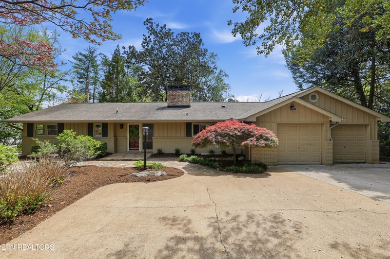 6920 Stone Mill Dr, Knoxville, TN 37919