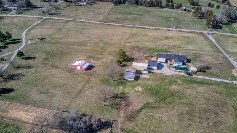 6921 Fair Meadow Ln, Corryton, TN 37721