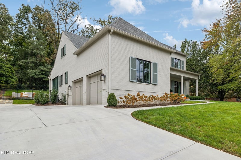 6922 Old Kent Dr, Knoxville, TN 37919