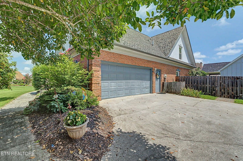 6928 Mount Royal Blvd, Knoxville, TN 37918