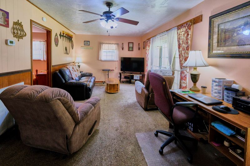 693 Jenny Ln, Morristown, TN 37814