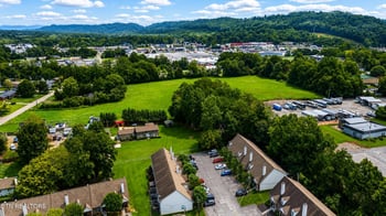 6931 Kings Crossing Way, Knoxville, TN 37918