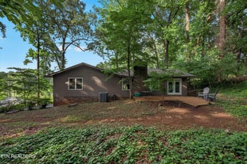 6933 Riverwood Dr, Knoxville, TN 37920