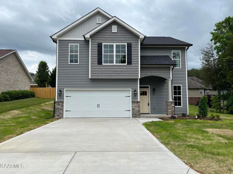 6936 Whitewater Rd, Corryton, TN 37721