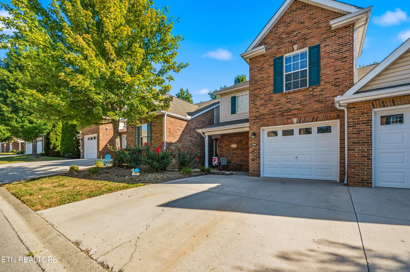 6946 La Christa Way, Knoxville, TN 37921