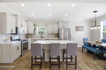 6949 Wyndham Pointe Ln, Knoxville, TN 37931