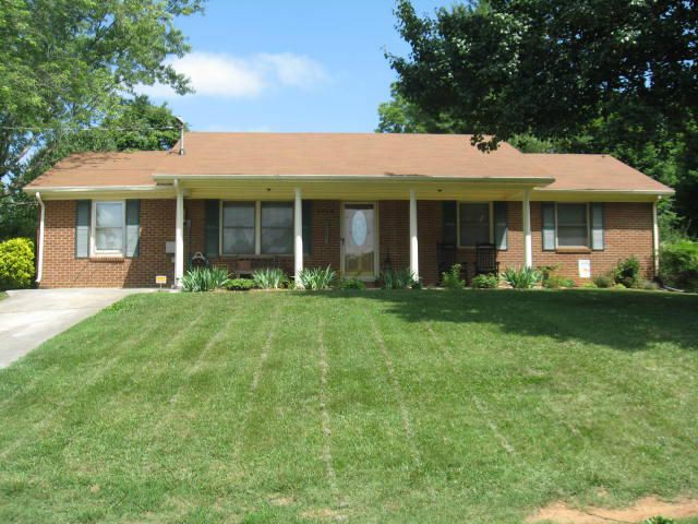 6954 Burke Ln, Talbott, TN 37877