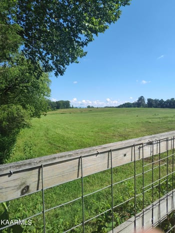 6985 Craigs Chapel Rd, Greenback, TN 37742