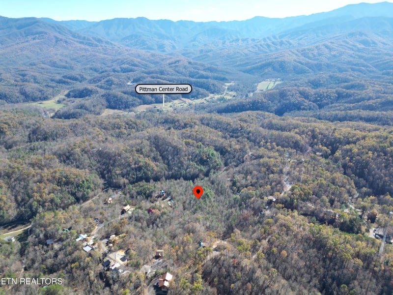 7.6AC Grassy Branch Loop, Sevierville, TN 37876