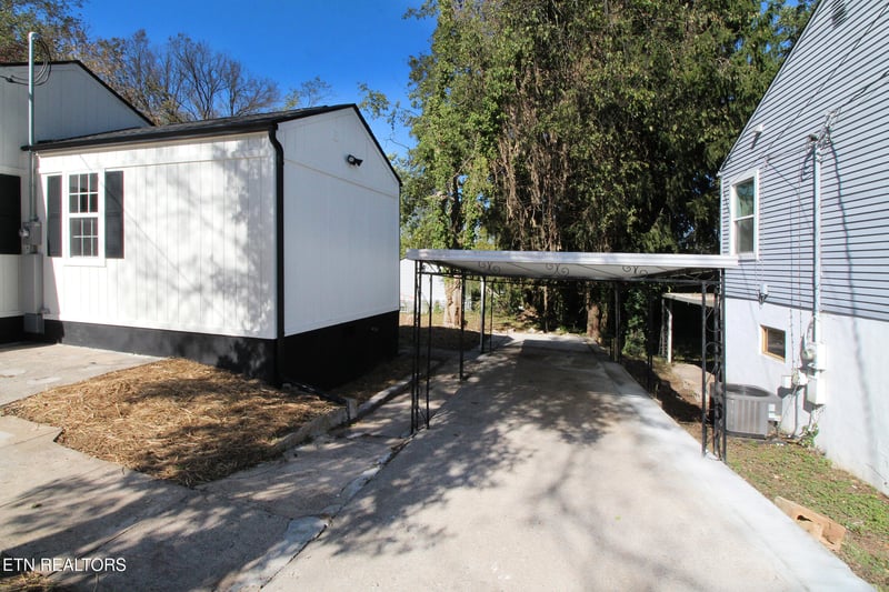 700 Ben Hur Ave, Knoxville, TN 37915