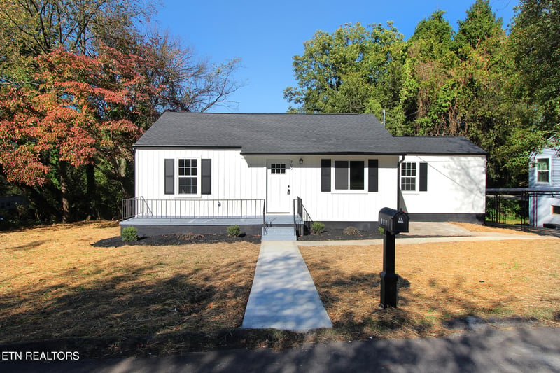 700 Ben Hur Ave, Knoxville, TN 37915