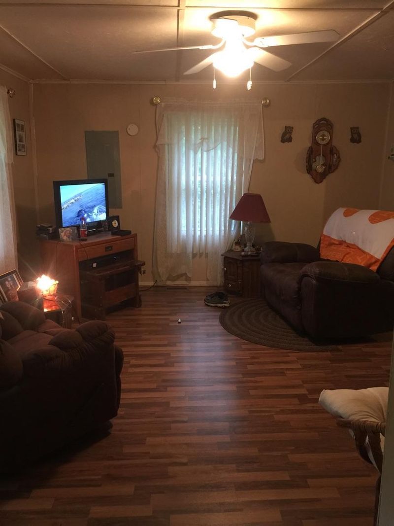 700 Lone Rd, Pioneer, TN 37847