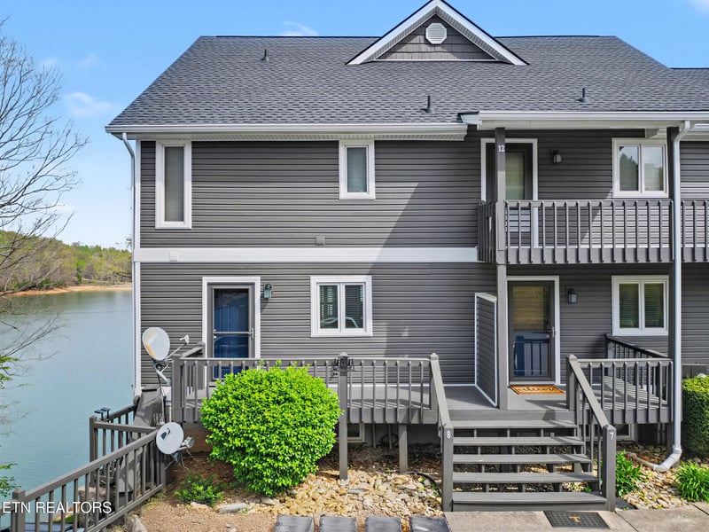 700 Shanghai Landing Ln #8, Lafollette, TN 37766