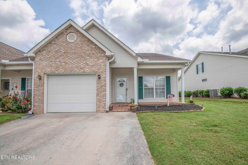 700 Willington Pl, Loudon, TN 37774