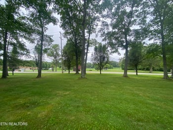 7000 Big Horn Dr #A4, Crossville, TN 38572