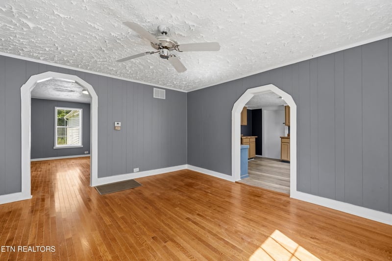 7001 Bert Newman Ln, Knoxville, TN 37931