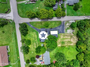 7001 Washington Pike, Corryton, TN 37721