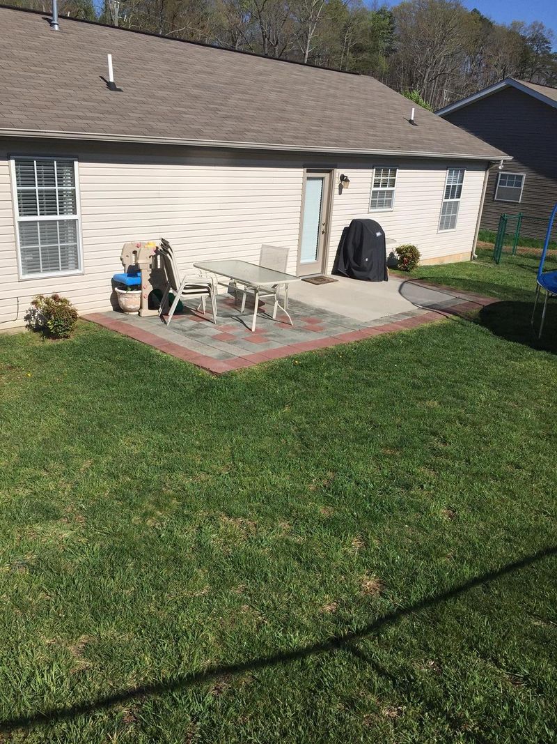 7003 Eddie Kimbell Ln, Powell, TN 37849