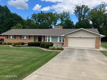 7004 Rollins Rd, Knoxville, TN 37918