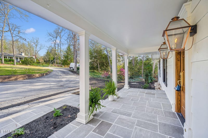 7004 Stone Mill Dr, Knoxville, TN 37919