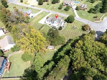 7007 Summer Oak Ln, Knoxville, TN 37918