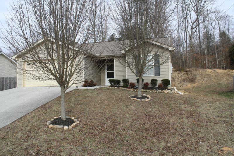 7008 Eddie Kimbell Ln, Powell, TN 37849