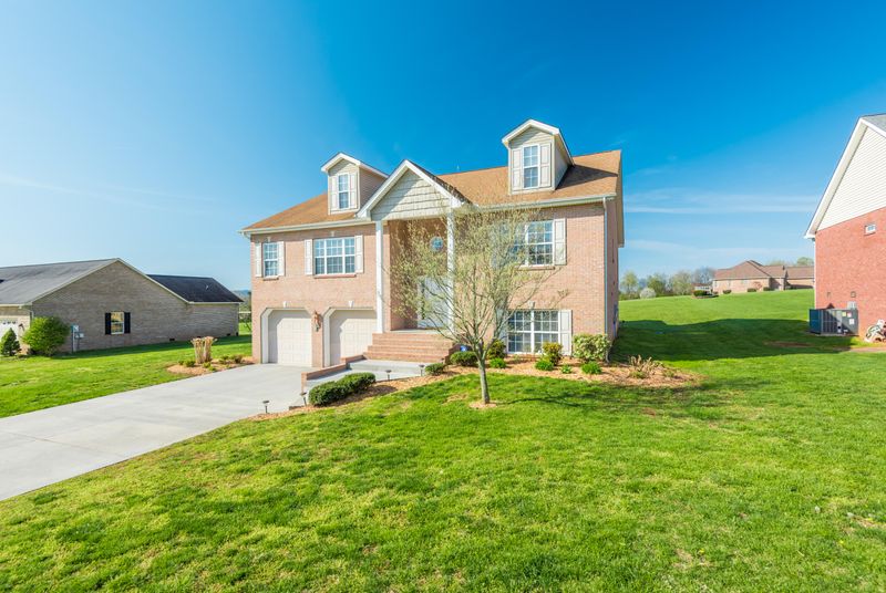 701 Greenfern Tr, Seymour, TN 37865