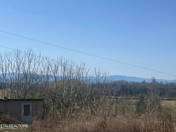 701 Old Witt Rd, Morristown, TN 37813