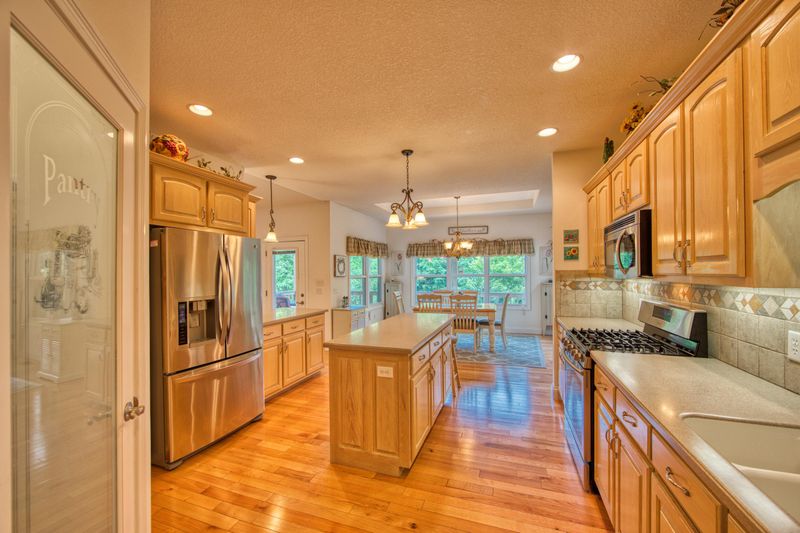 701 White Oak Rd, Monterey, TN 38574