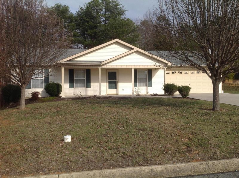 7012 Eddie Kimbell Ln, Powell, TN 37849